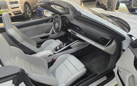 Porsche 911, 2021 год, 18 588 000 рублей, 6 фотография