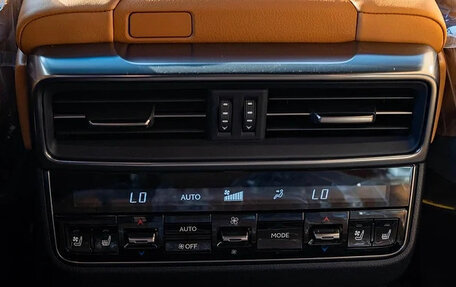 Lexus LX, 2025 год, 18 200 000 рублей, 18 фотография