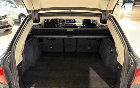 BMW 5 серия, 2019 год, 2 400 000 рублей, 34 фотография