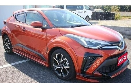 Toyota C-HR I рестайлинг, 2020 год, 1 735 000 рублей, 1 фотография