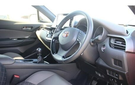 Toyota C-HR I рестайлинг, 2020 год, 1 735 000 рублей, 14 фотография