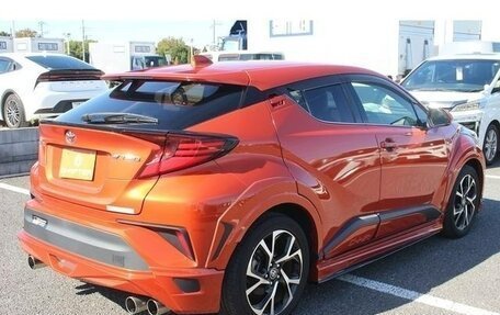 Toyota C-HR I рестайлинг, 2020 год, 1 735 000 рублей, 11 фотография