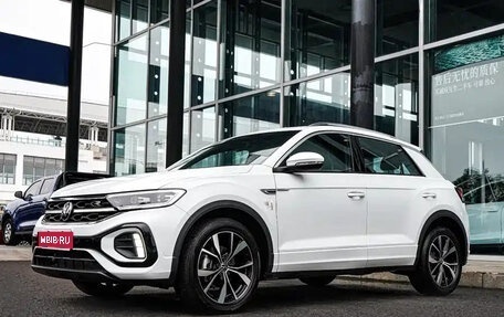 Volkswagen T-Roc I, 2025 год, 2 690 000 рублей, 1 фотография