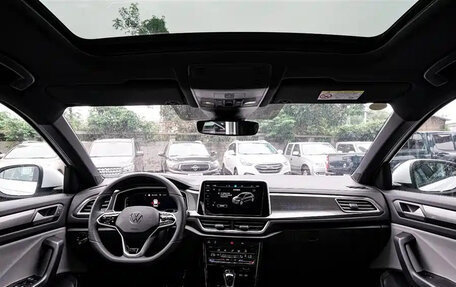 Volkswagen T-Roc I, 2025 год, 2 690 000 рублей, 9 фотография