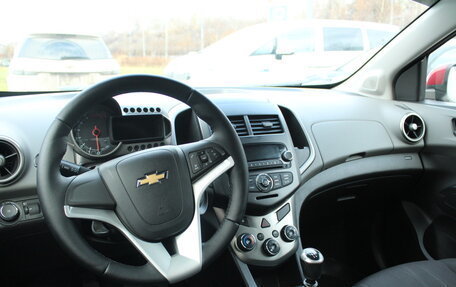 Chevrolet Aveo III, 2013 год, 670 000 рублей, 4 фотография