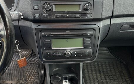 Skoda Fabia II, 2009 год, 307 000 рублей, 9 фотография