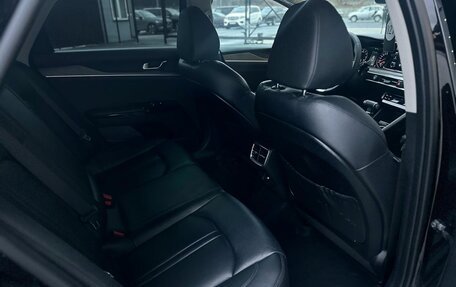 KIA K5, 2020 год, 3 025 000 рублей, 24 фотография