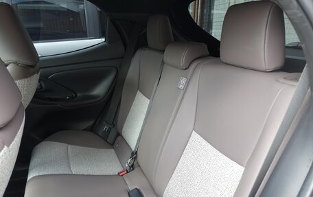 Toyota Yaris, 2022 год, 980 000 рублей, 14 фотография