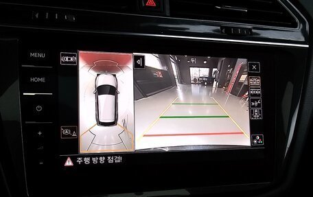 Volkswagen Tiguan II, 2022 год, 2 950 000 рублей, 11 фотография