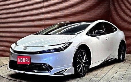 Toyota Prius IV XW50, 2022 год, 2 247 792 рублей, 1 фотография