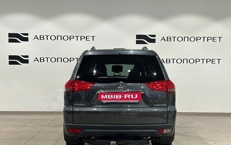 Mitsubishi Pajero Sport II рестайлинг, 2014 год, 1 699 000 рублей, 6 фотография