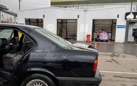 BMW 5 серия, 1992 год, 600 000 рублей, 21 фотография