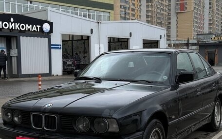 BMW 5 серия, 1992 год, 600 000 рублей, 10 фотография