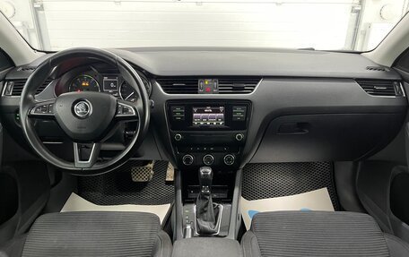 Skoda Octavia, 2015 год, 1 219 000 рублей, 10 фотография