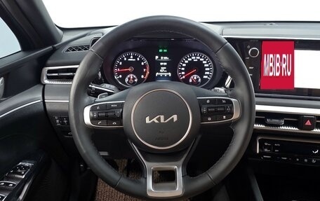 KIA K5, 2022 год, 2 100 000 рублей, 6 фотография