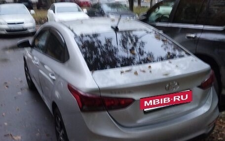 Hyundai Solaris II рестайлинг, 2018 год, 850 000 рублей, 2 фотография