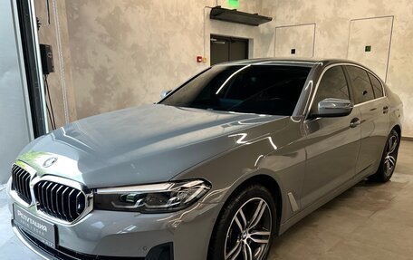 BMW 5 серия, 2022 год, 5 400 000 рублей, 2 фотография