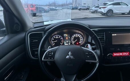 Mitsubishi Outlander III рестайлинг 3, 2013 год, 1 224 000 рублей, 6 фотография
