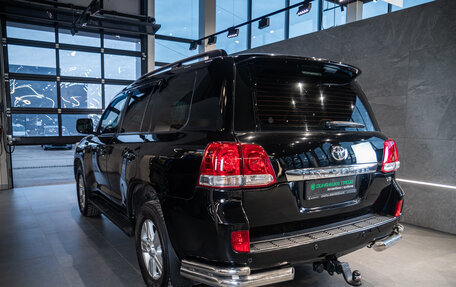 Toyota Land Cruiser 200, 2009 год, 2 600 000 рублей, 6 фотография