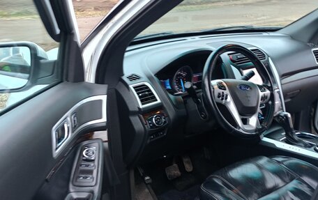 Ford Explorer VI, 2013 год, 2 000 000 рублей, 12 фотография