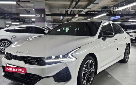 KIA K5, 2022 год, 2 300 000 рублей, 2 фотография