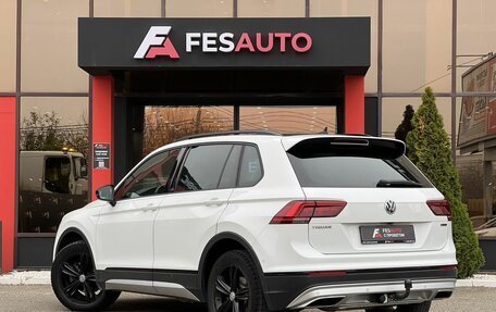 Volkswagen Tiguan II, 2020 год, 3 099 900 рублей, 3 фотография