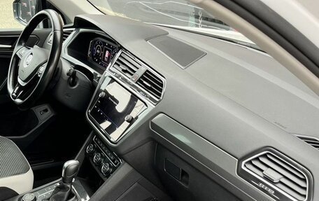 Volkswagen Tiguan II, 2020 год, 3 099 900 рублей, 19 фотография