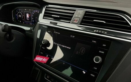 Volkswagen Tiguan II, 2020 год, 3 099 900 рублей, 22 фотография