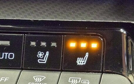 Toyota Prius IV XW50, 2022 год, 2 247 792 рублей, 23 фотография