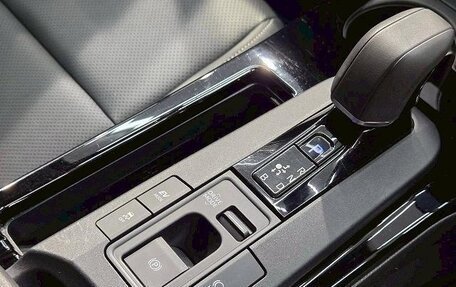 Toyota Prius IV XW50, 2022 год, 2 247 792 рублей, 29 фотография