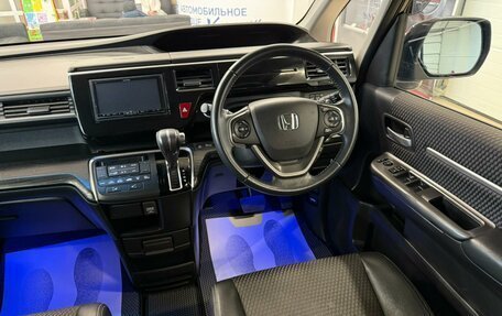 Honda Stepwgn IV, 2015 год, 2 229 000 рублей, 16 фотография