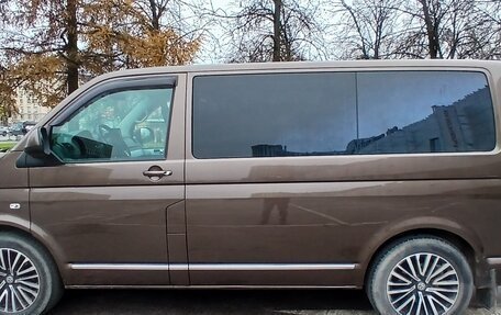Volkswagen Multivan T5, 2012 год, 1 960 000 рублей, 1 фотография