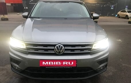Volkswagen Tiguan II, 2018 год, 2 600 000 рублей, 14 фотография