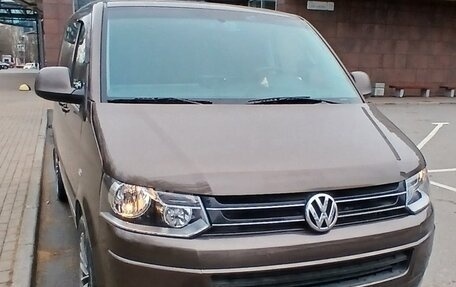 Volkswagen Multivan T5, 2012 год, 1 960 000 рублей, 8 фотография