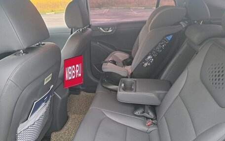 Hyundai IONIQ, 2019 год, 2 200 000 рублей, 13 фотография