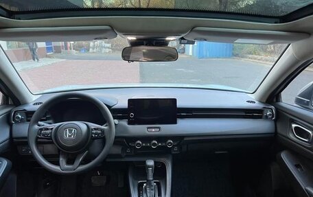 Honda Vezel, 2022 год, 1 240 500 рублей, 8 фотография