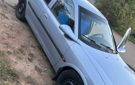 Opel Vectra B рестайлинг, 1998 год, 180 000 рублей, 2 фотография