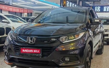 Honda Vezel, 2022 год, 1 160 500 рублей, 1 фотография