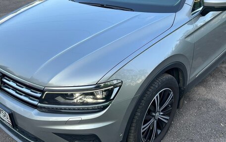 Volkswagen Tiguan II, 2017 год, 2 680 000 рублей, 6 фотография