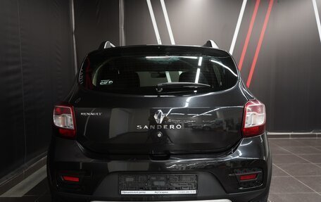 Renault Sandero II рестайлинг, 2018 год, 1 299 000 рублей, 5 фотография
