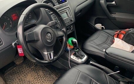 Volkswagen Polo VI (EU Market), 2013 год, 600 000 рублей, 2 фотография