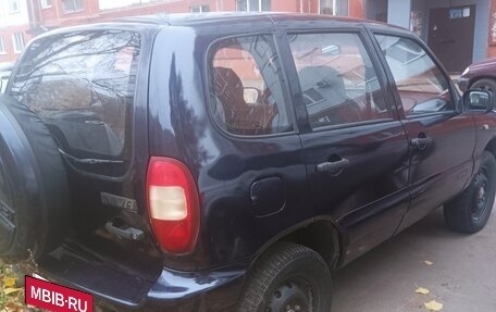 Chevrolet Niva I рестайлинг, 2004 год, 330 000 рублей, 4 фотография