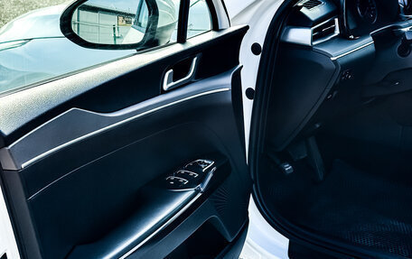 KIA K5, 2021 год, 1 400 000 рублей, 8 фотография