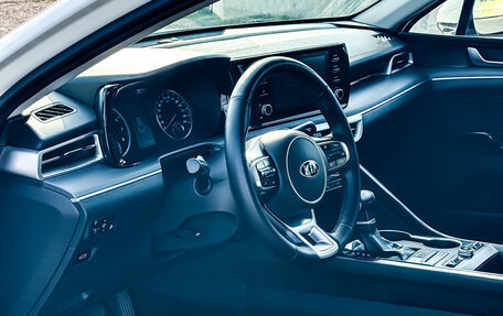 KIA K5, 2021 год, 1 400 000 рублей, 9 фотография
