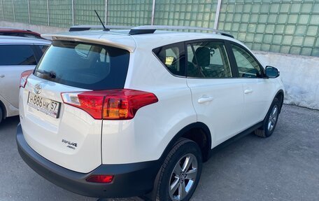 Toyota RAV4, 2014 год, 2 300 000 рублей, 6 фотография