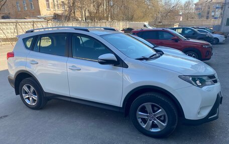 Toyota RAV4, 2014 год, 2 300 000 рублей, 10 фотография