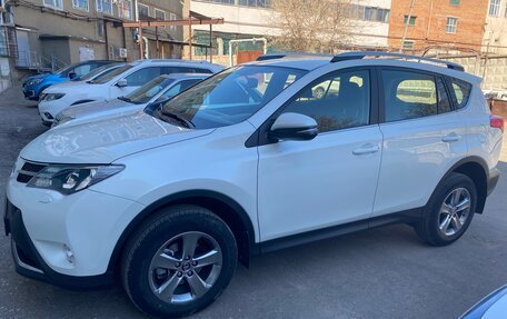 Toyota RAV4, 2014 год, 2 300 000 рублей, 8 фотография