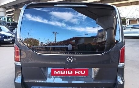 Mercedes-Benz V-Класс, 2024 год, 13 600 000 рублей, 4 фотография