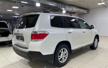 Toyota Highlander III, 2011 год, 1 550 000 рублей, 5 фотография