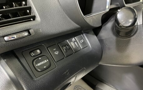 Toyota Highlander III, 2011 год, 1 550 000 рублей, 10 фотография